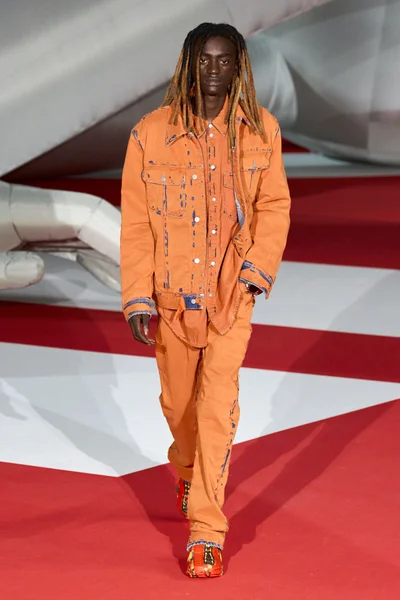 Look 53